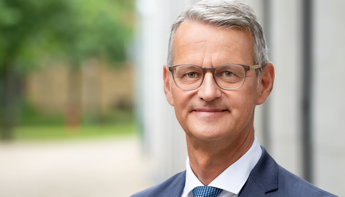 Dr. Gerald Gaß - Vorstandsvorsitzender, Deutsche Krankenhausgesellschaft e.V. Dr. Gerald Gaß - Vorstandsvorsitzender, Deutsche Krankenhausgesellschaft e.V.