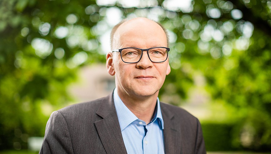 Bernhard Krüsken - Generalsekretär Deutscher Bauernverband Bernhard Krüsken - Generalsekretär Deutscher Bauernverband