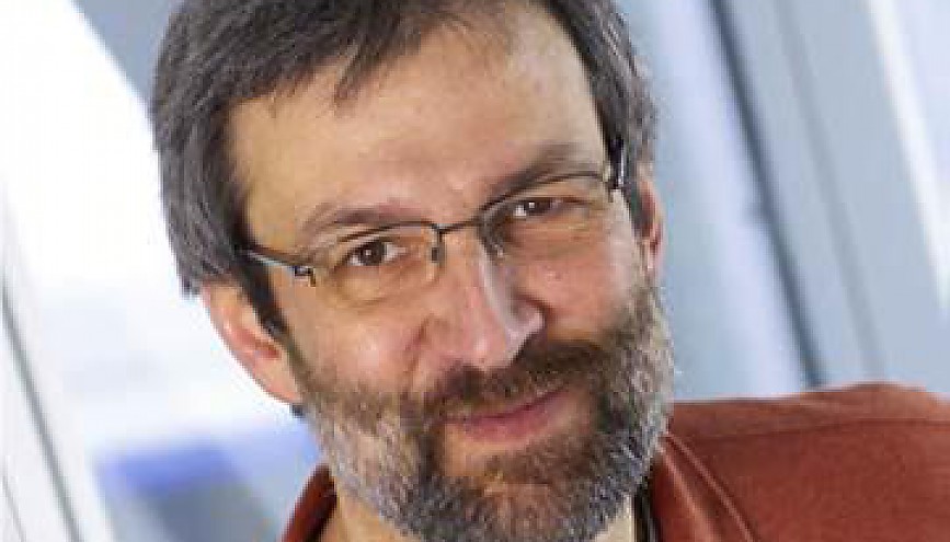 Harald Popp, Leiter der Abteilung �Multimedia-Echtzeitsysteme� am Fraunhofer-Institut f&uuml;r Integrierte Schaltungen (IIS)