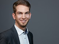 Florian Regnery - Forum Netztechnik/Netzbetrieb im VDE (FNN) 