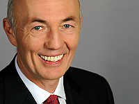 Gottfried Zmeck, Vorstandsvorsitzender der Mainstream Media AG Gottfried Zmeck, Vorstandsvorsitzender der Mainstream Media AG