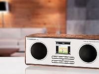 Albrecht DR 883: Hybridradio mit Farbdisplay und retrodesigntem Holzgehäuse