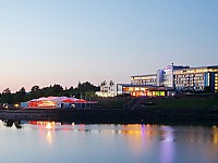 Seestern Panorama-B&uuml;hne am Zeulenrodaer Meer