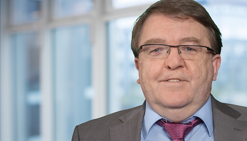 Dr. Jörg Ukrow - Stv. Direktor, Landesmedienanstalt Saarland (LMS) Dr. Jörg Ukrow - Stv. Direktor, Landesmedienanstalt Saarland (LMS)