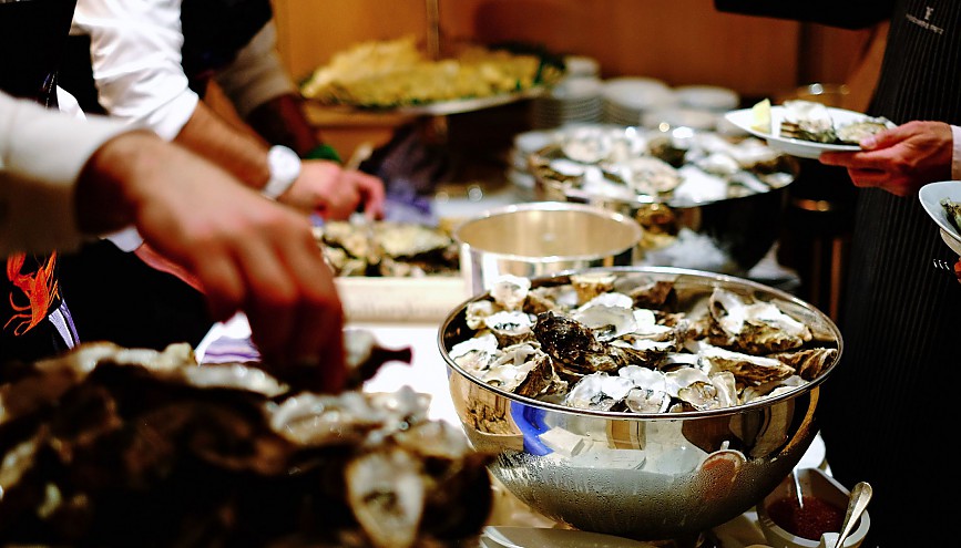 Kulinarische Köstlichkeiten aus der Alpenrepublik Kulinarische Köstlichkeiten aus der Alpenrepublik