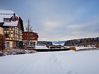Das Spa & GolfResort Weimarer Land umgeben von Traum-Loipen bei Traum-Wetter