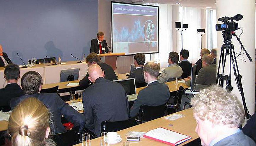 Digital Radio im Wettbewerb beim Netzbetrieb - BLM-Forum am 22.09.2008 in Berlin