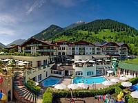 Das Kinderhotel Alpenrose auf der Sonnenseite der Zugspitze