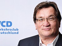 Gerd Lottsiepen, verkehrspolitischer Sprecher des ökologischen Verkehrsclub VCD Gerd Lottsiepen, verkehrspolitischer Sprecher des ökologischen Verkehrsclub VCD