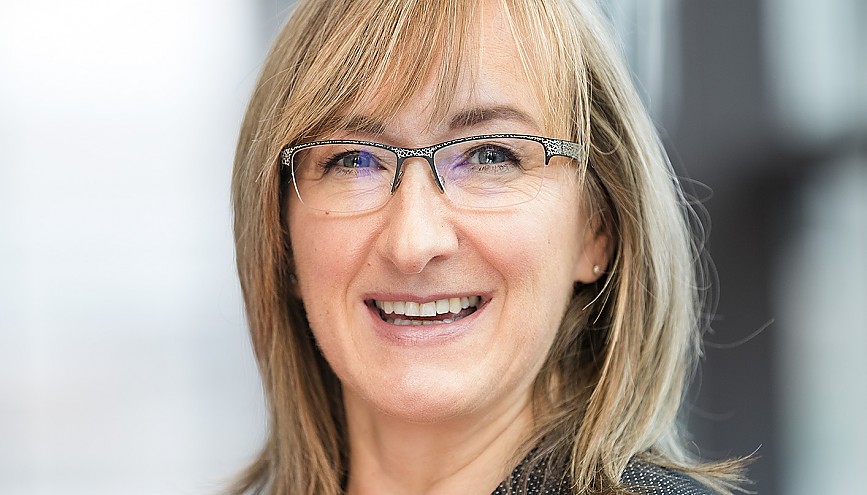 Ute Otterbein, Unternehmenskommunikation DFS Deutsche Flugsicherung GmbH Ute Otterbein, Unternehmenskommunikation DFS Deutsche Flugsicherung GmbH