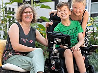 Das Team von Prentke Romich Deutschland gibt Menschen nicht nur eine Stimme, sondern interessiert sich auch für das, was sie sagen.  