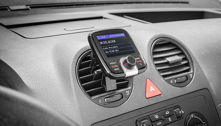 Perfekter Digitalradio-Empfang im Auto dank Dual DAB CA 10 Perfekter Digitalradio-Empfang im Auto dank Dual DAB CA 10