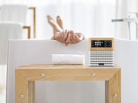 Das sonoroSTREAM, hier in Bambus weiß, ist ab 21. Dezember im Fachhandel zu kaufen Das sonoroSTREAM, hier in Bambus weiß, ist ab 21. Dezember im Fachhandel zu kaufen