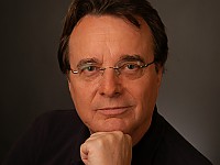 Bernt von zur Mühlen, Geschäftsführender Gesellschafter der MedienKultur GmbH in Luxemburg Bernt von zur Mühlen, Geschäftsführender Gesellschafter der MedienKultur GmbH in Luxemburg