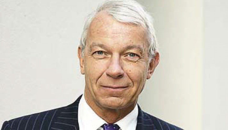 Prof. Dr. Jo Groebel, Direktor des Deutschen Digital Instituts Berlin