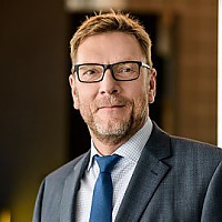  Rainer  Poelmann