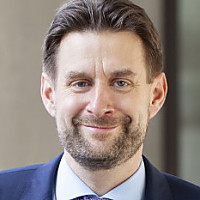Prof. Dr. R�diger Quay