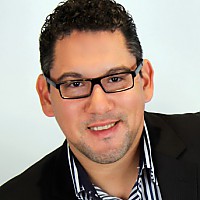  Mark Schweitzer