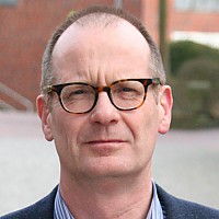  PD Dr. Karl Martin Born