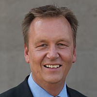  Burkhard Lischka
